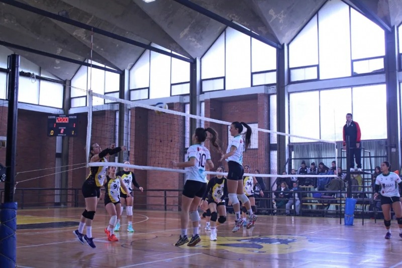 Comenz el Torneo de Primera Femenina
